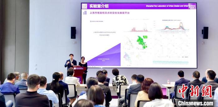 高校、政府與醫(yī)院攜手培養(yǎng)城市科學(xué)、數(shù)字化領(lǐng)域復(fù)合型人才