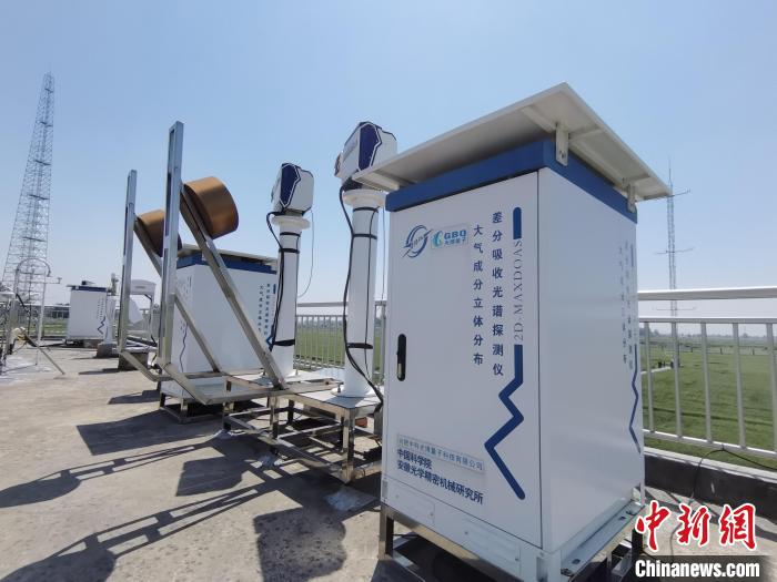 壽縣國(guó)家氣候觀象臺(tái)內(nèi)各種觀測(cè)設(shè)備?！侨?攝