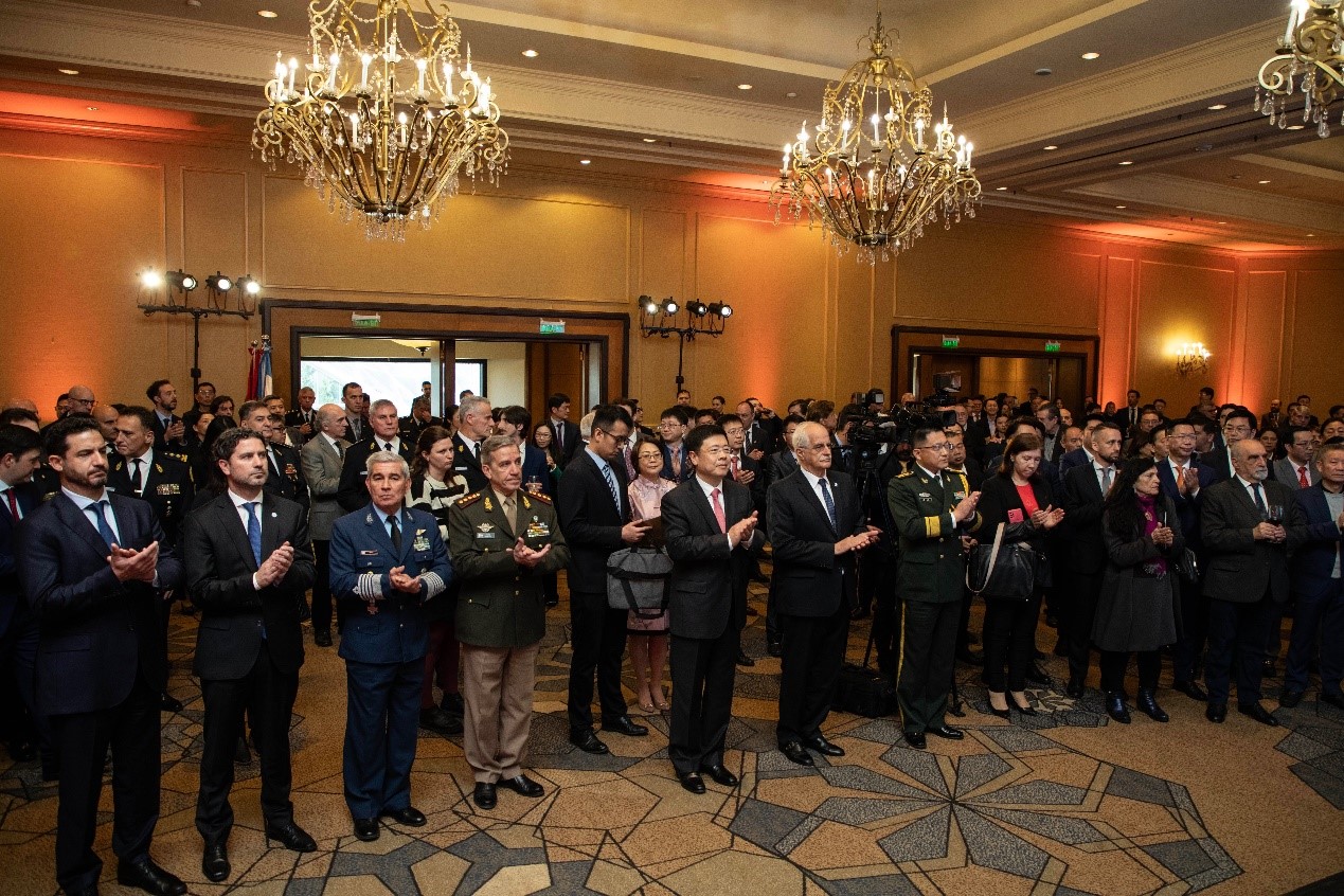 招待會(huì)現(xiàn)場(chǎng)氣氛熱烈友好。中國(guó)駐阿根廷大使館供圖