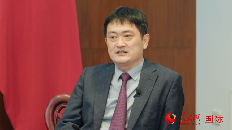 中國(guó)駐阿根廷使館代辦孫怡接受人民網(wǎng)專(zhuān)訪(fǎng)。人民網(wǎng)記者 張若涵攝