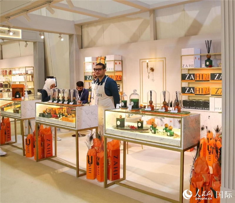 展會(huì)場(chǎng)景。人民網(wǎng) 塔里克·易卜拉欣攝