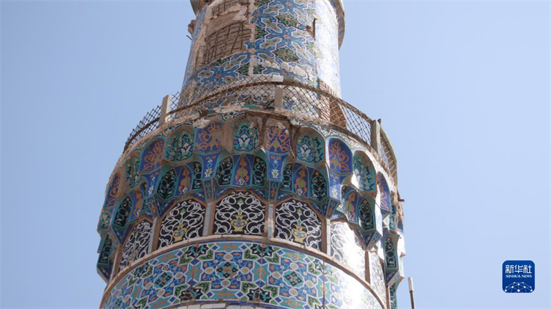 這是10月12日在阿富汗赫拉特省拍攝的受到損壞的赫拉特大清真寺局部。新華社發(fā)（馬沙勒攝）