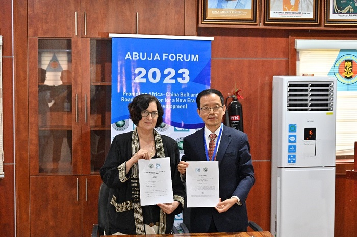 浙江師范大學(xué)非洲研究院與尼日利亞古紹研究所續(xù)簽戰(zhàn)略合作協(xié)議。浙江師范大學(xué)非洲研究院供圖