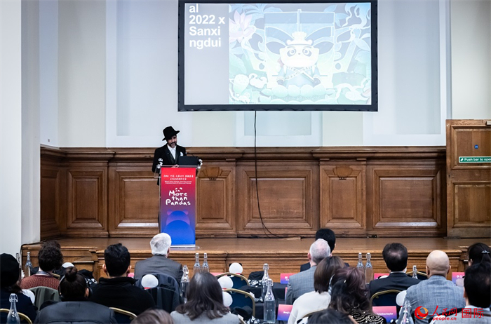 城市建筑與文化創(chuàng)意設(shè)計(jì)師卡姆·帕尼薩講述他和四川的故事。人民網(wǎng) 郭錦標(biāo)攝