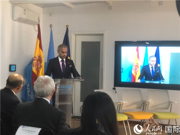 聯(lián)合國駐華協(xié)調(diào)員常啟德在研討會上致辭。 人民網(wǎng)記者 趙健攝