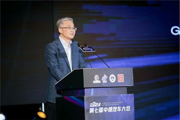 嘉興市人民政府市長李軍致辭。主辦方供圖