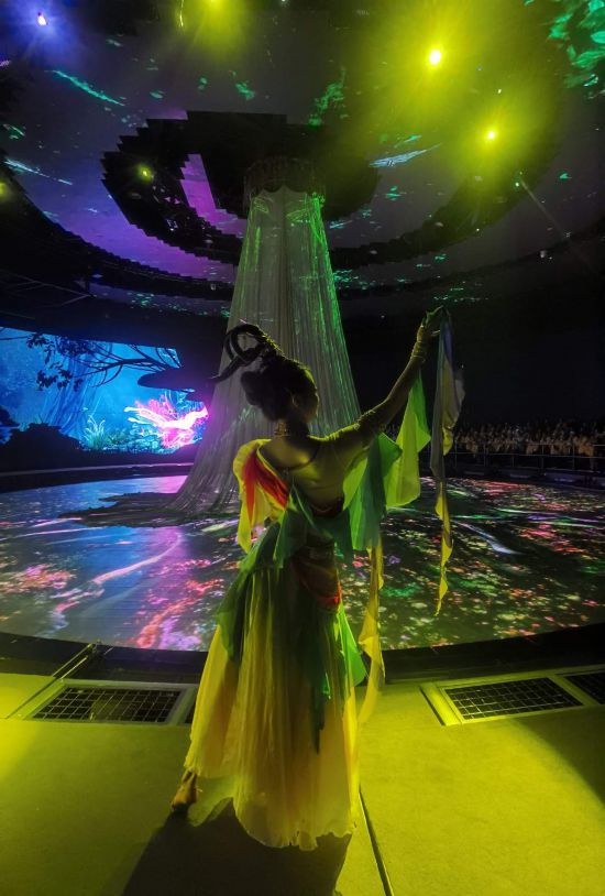 　　《天釀》演出場(chǎng)景。本報(bào)記者常雯宜攝