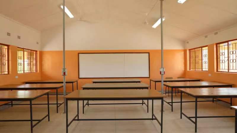 寬敞明亮的教室。主辦方供圖
