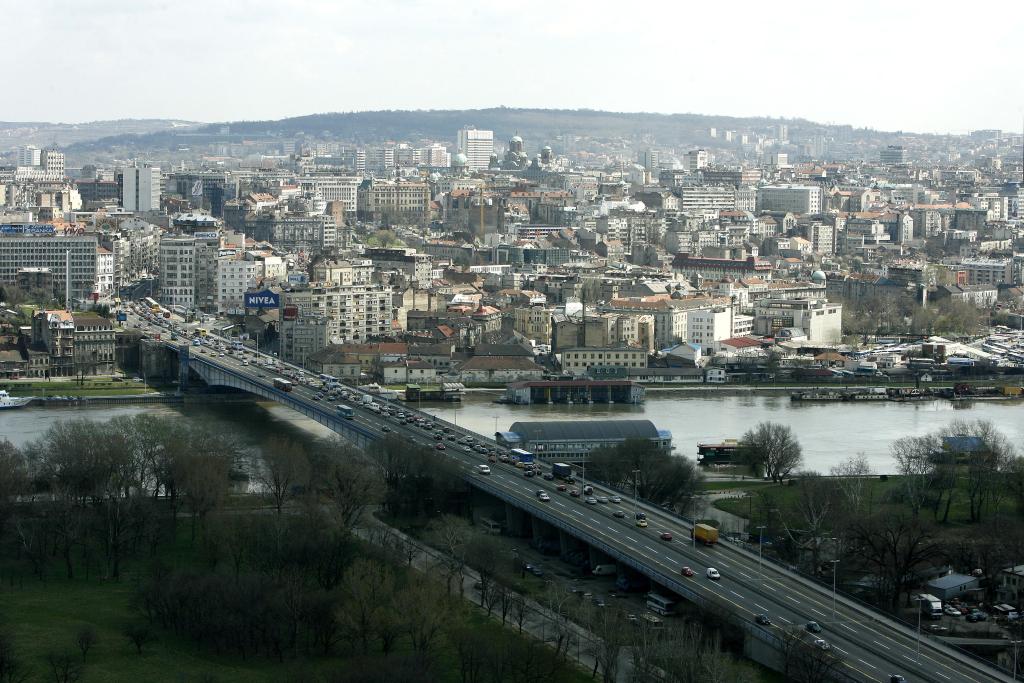 這是2015年3月30日拍攝的塞爾維亞首都貝爾格萊德老城區(qū)。貝爾格萊德是塞爾維亞的首都，坐落在薩瓦河和多瑙河的交匯處，是歐洲最古老的城市之一。新華社發(fā)（普雷德拉格·米洛薩夫列維奇攝）