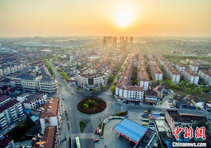 資料圖；位于上海南郊奉賢區(qū)最東部的四團(tuán)鎮(zhèn)。 供圖