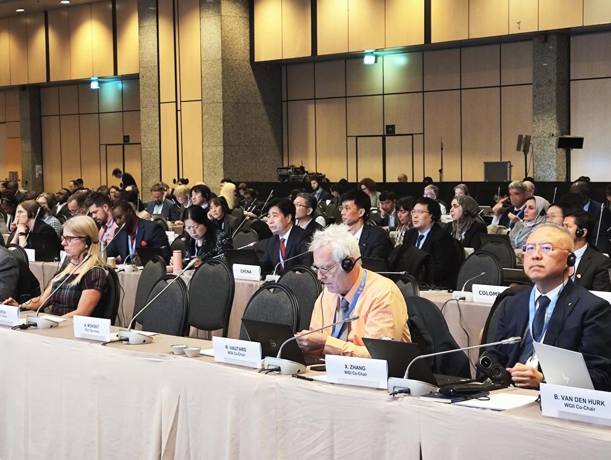 聯(lián)合國政府間氣候變化專門委員會(huì)（IPCC）第60次全會(huì)現(xiàn)場(chǎng)。中國氣象局供圖