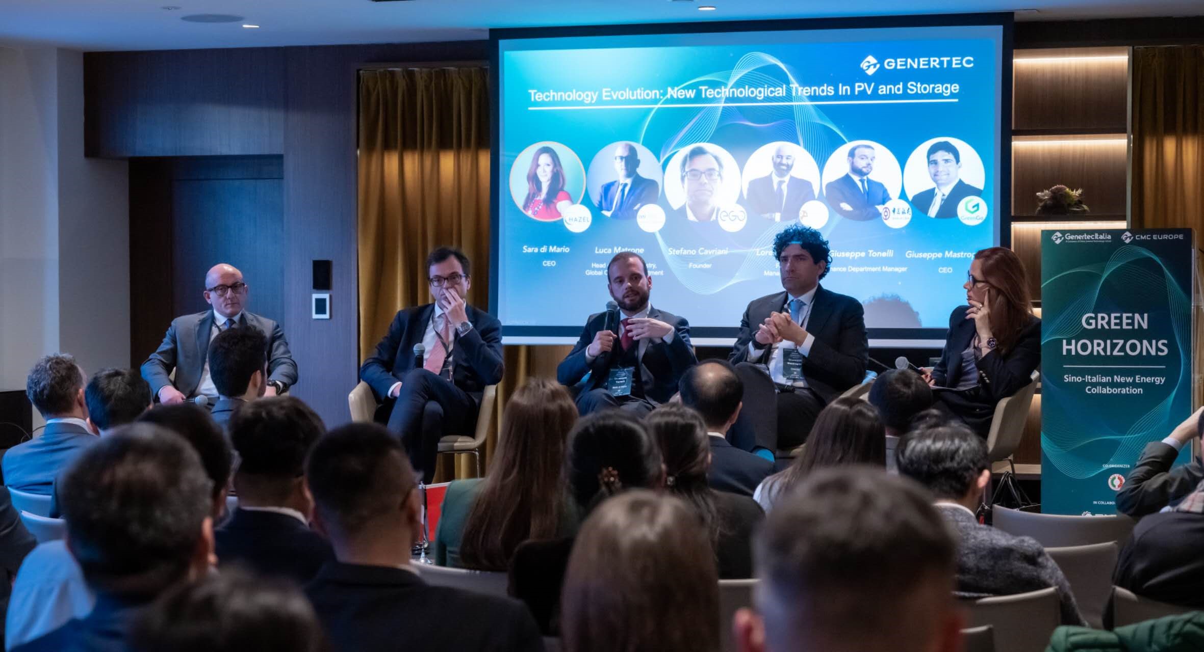 意大利企業(yè)負(fù)責(zé)人及行業(yè)專(zhuān)家介紹新能源領(lǐng)域發(fā)展經(jīng)驗(yàn)。主辦方供圖