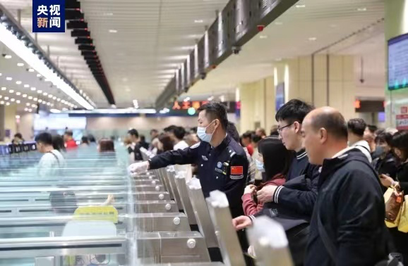 灣區(qū)速評丨多項數(shù)據(jù)破紀(jì)錄 人才何以在灣區(qū)成潮？