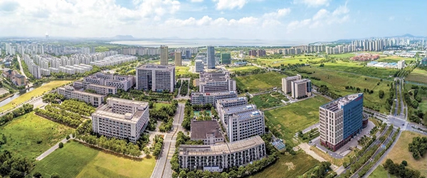 航拍產(chǎn)業(yè)園區(qū)一角。無錫高新區(qū)管委會供圖