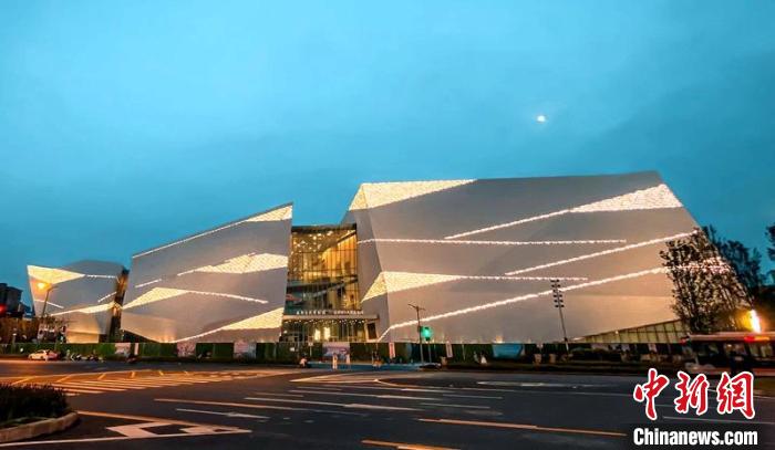 四川成都自然博物館通過(guò)竣工驗(yàn)收即將面向公眾開放