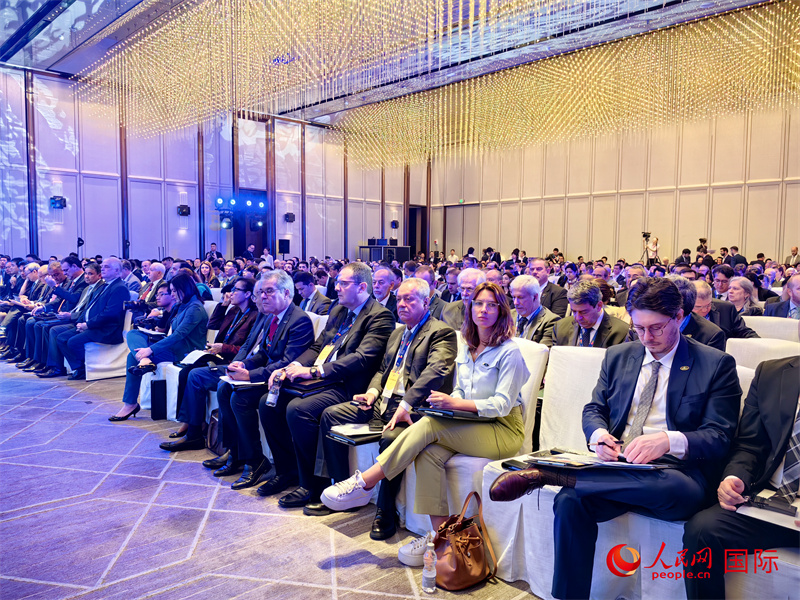 中國—巴西商業(yè)研討會(huì)現(xiàn)場(chǎng)。人民網(wǎng)記者 符園園攝