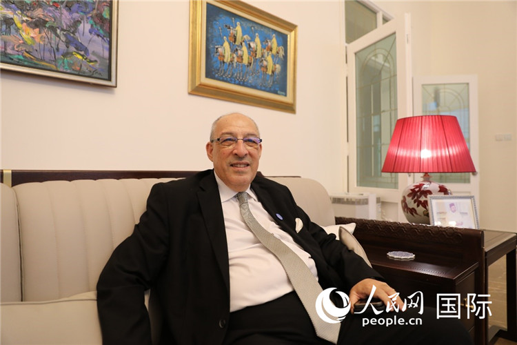 9月6日，摩洛哥駐華大使阿卜杜勒卡迪爾·安薩里接受人民網(wǎng)記者采訪。人民網(wǎng)記者 翟轉(zhuǎn)麗攝