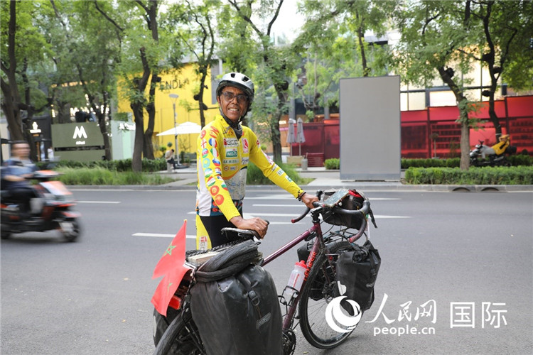 摩洛哥自行車運動員卡里姆·穆斯塔。人民網(wǎng)記者 翟轉(zhuǎn)麗攝