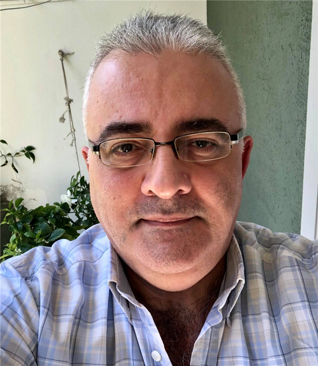 阿亞斯自拍照。受訪者供圖