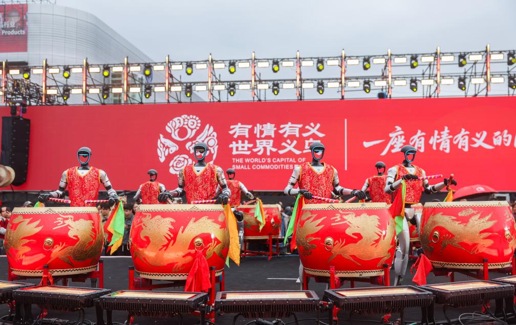 2026年2月28日，義烏全球數(shù)貿(mào)中心舉行新春開(kāi)市儀式。