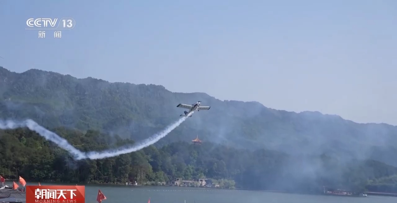 從特色小城到世界級(jí)商圈 這個(gè)“五一”很有“國(guó)際范”！