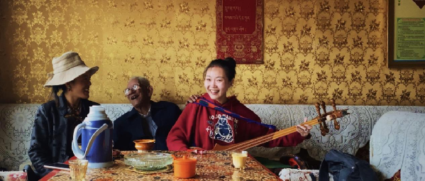 講好中華民族共同體故事，讓網(wǎng)絡(luò)“連心”更“聚心”