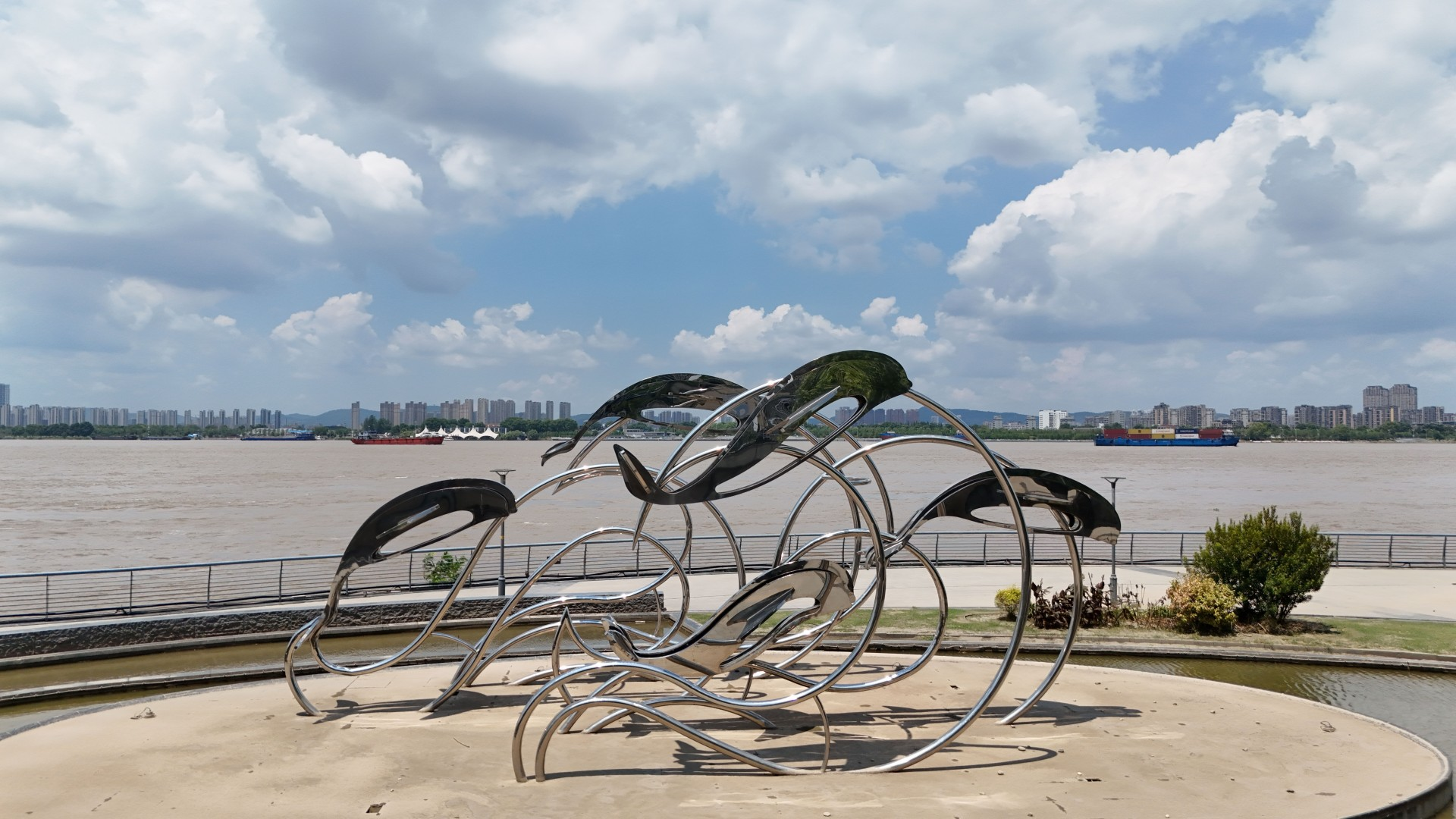 文化中國行 長江之歌丨微笑的江豚，從四千年前“游”來