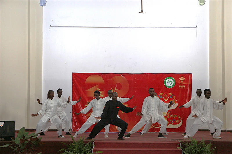 卡巴拉克大學春節(jié)體驗活動。埃格頓大學孔子學院供圖