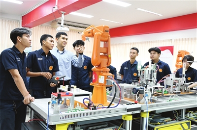 天津“魯班”出海 職教閃亮全球