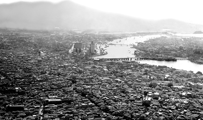 拍攝于1983年的蒼霞舊貌。游源飛攝