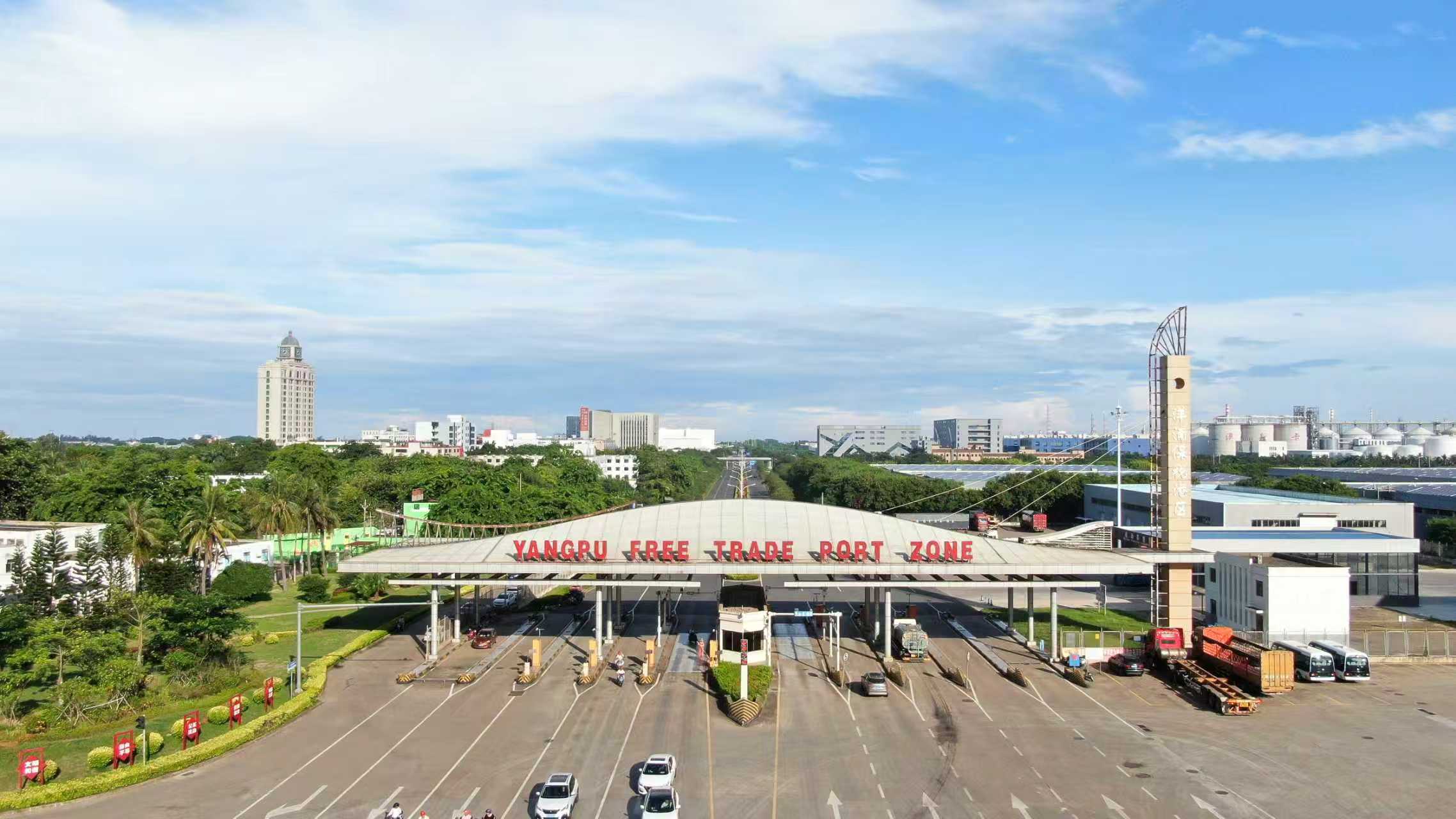 洋浦保稅港區(qū)。人民網記者 符武平攝