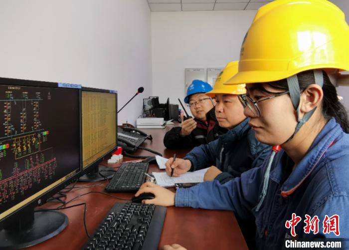 格庫電氣化鐵路(青海段)供電工程全部投運