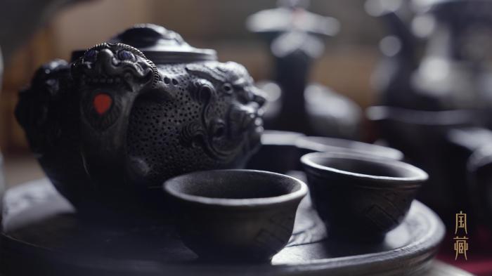 圖為尼西黑陶作品?！垍?攝