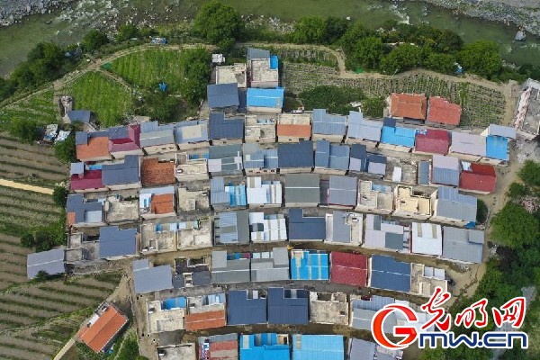 我們的家園｜小蘋果帶動大產(chǎn)業(yè)，帶你看看這座阿壩州小村的鄉(xiāng)村振興新模式