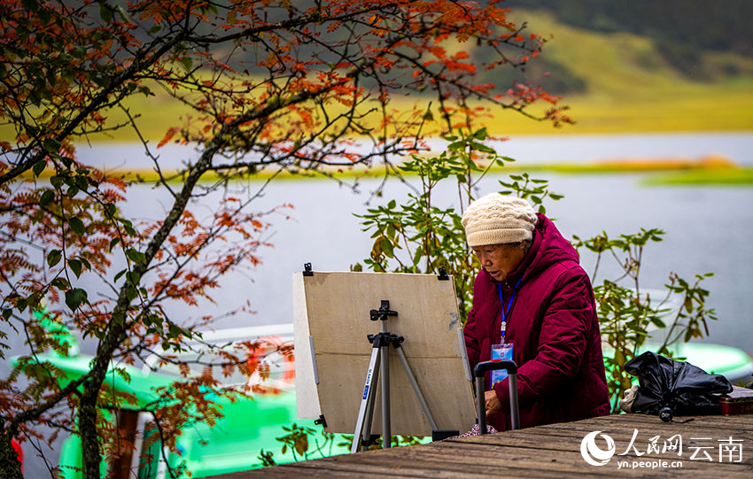 秋日普達(dá)措。格瑪攝