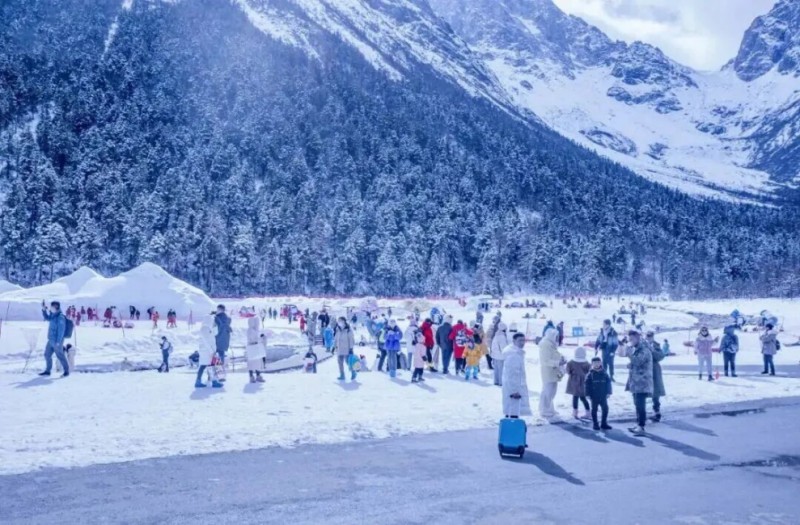 太子嶺滑雪場。阿壩州文廣旅局供圖