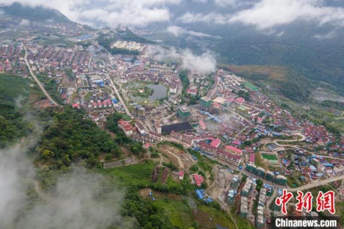 墨脫縣城全貌。(無(wú)人機(jī)畫(huà)面)