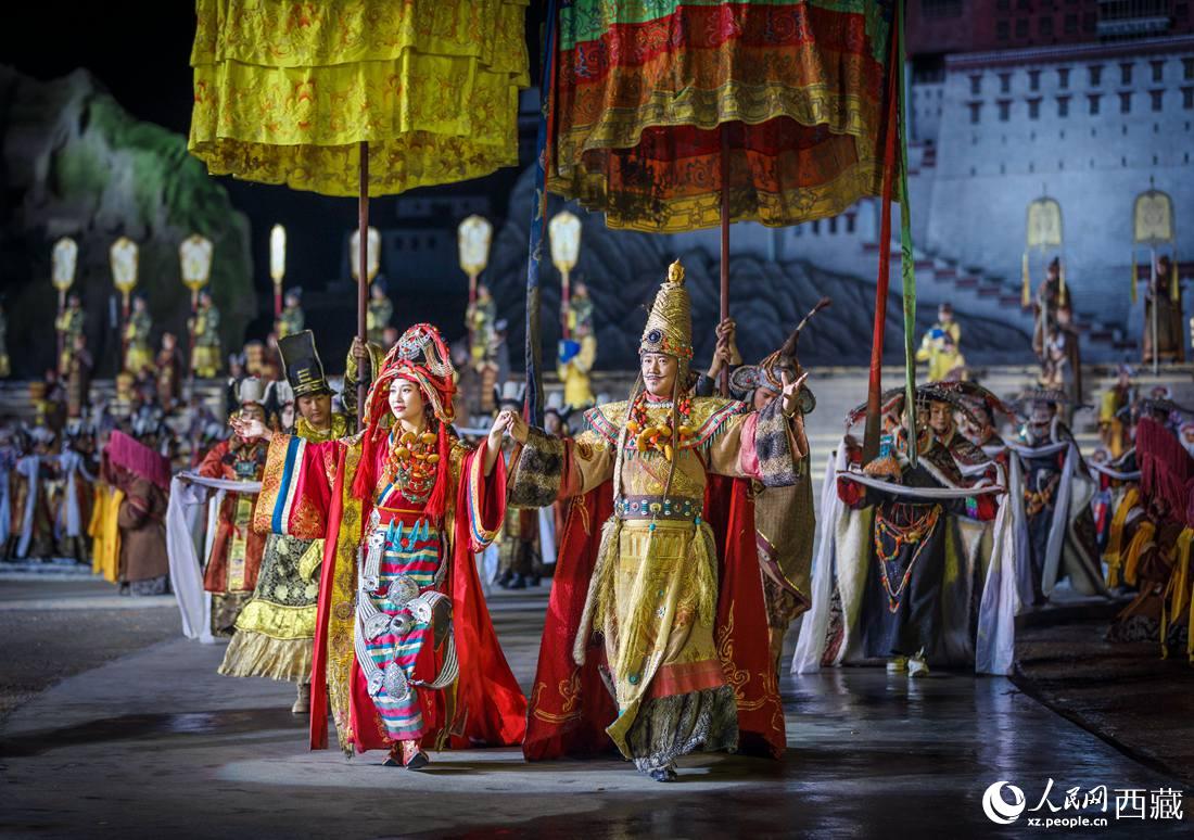 試演現(xiàn)場。