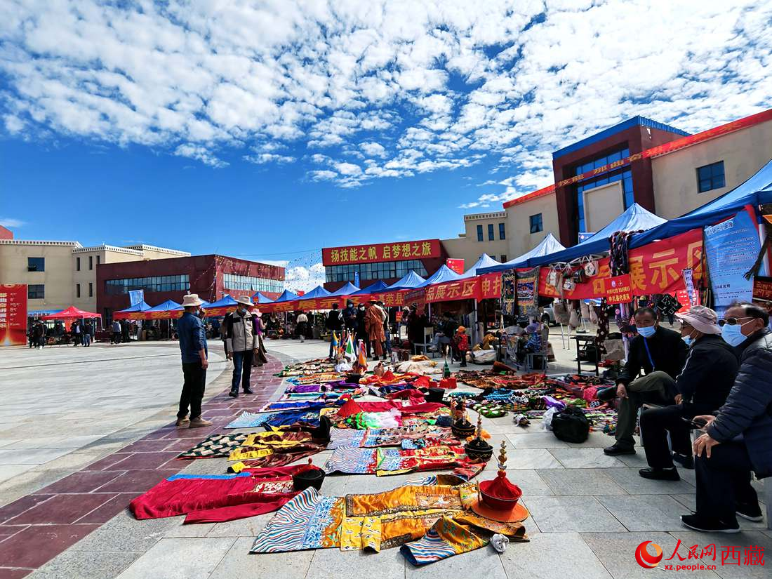 農牧民通過新技能增收。人民網(wǎng) 李海霞攝