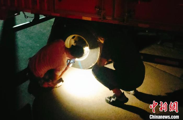 西藏一名基層干部返崗抗疫路：3600公里、歷時(shí)100小時(shí)