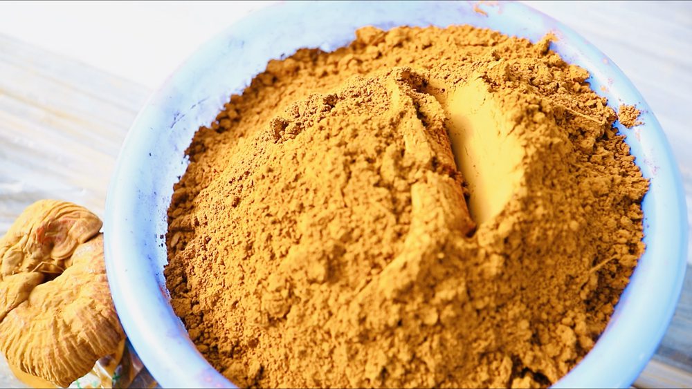 靈芝孢子粉。