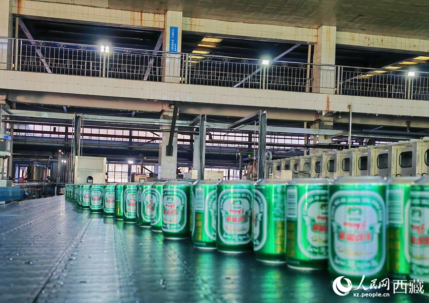 新的生產(chǎn)線投運(yùn)。人民網(wǎng) 李海霞攝