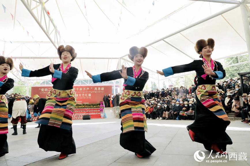 舞蹈《熱巴多吉》。人民網(wǎng) 次仁羅布攝