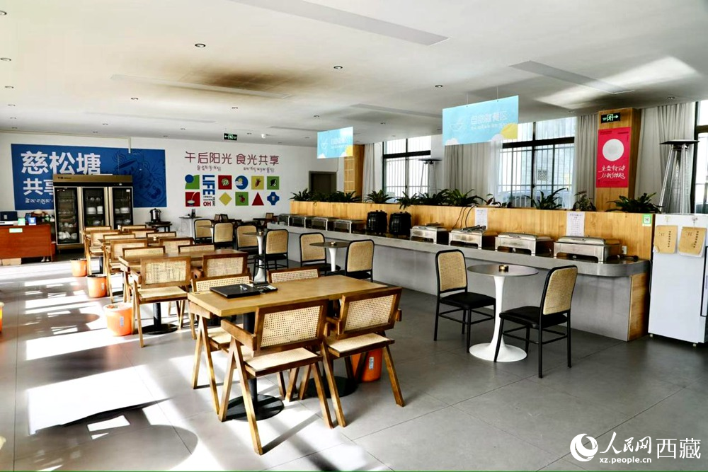 慈松堂社區(qū)共享食堂。人民網(wǎng)記者 次仁羅布攝
