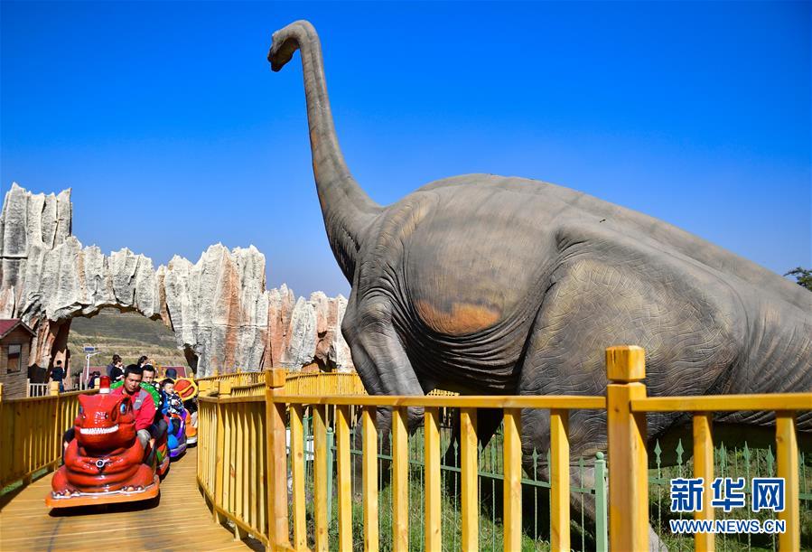 （全面建成小康社會(huì)“百城千縣萬(wàn)村調(diào)研行”·圖文互動(dòng)）（5）青?？?yáng)村：“光棍村”的華麗轉(zhuǎn)身