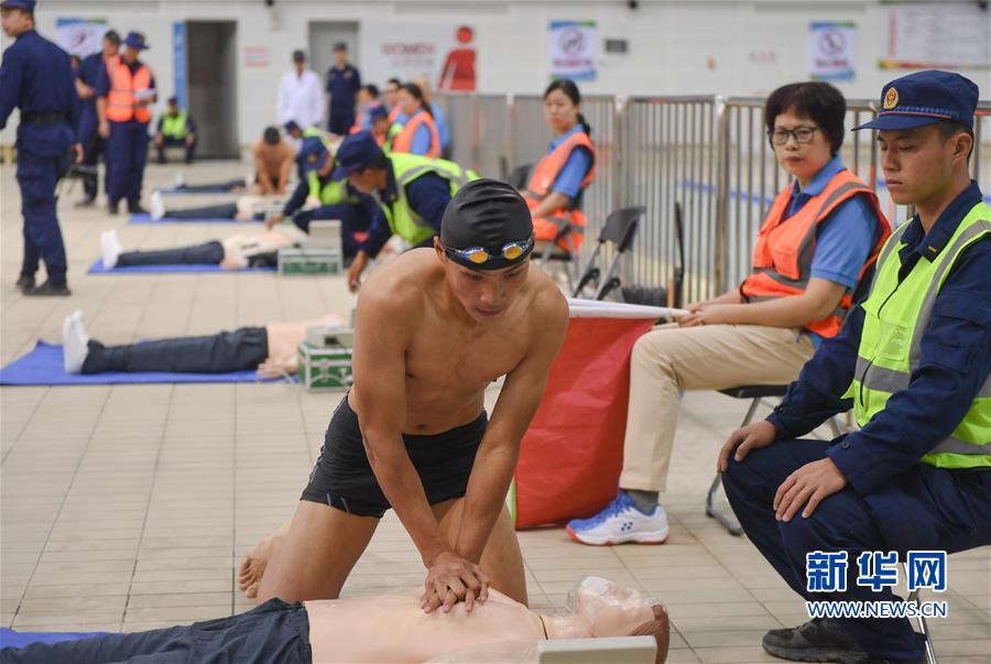 (社會(huì))(6)全國森林消防隊(duì)伍“火焰藍(lán)”首屆特種救援技能比武項(xiàng)目全部結(jié)束